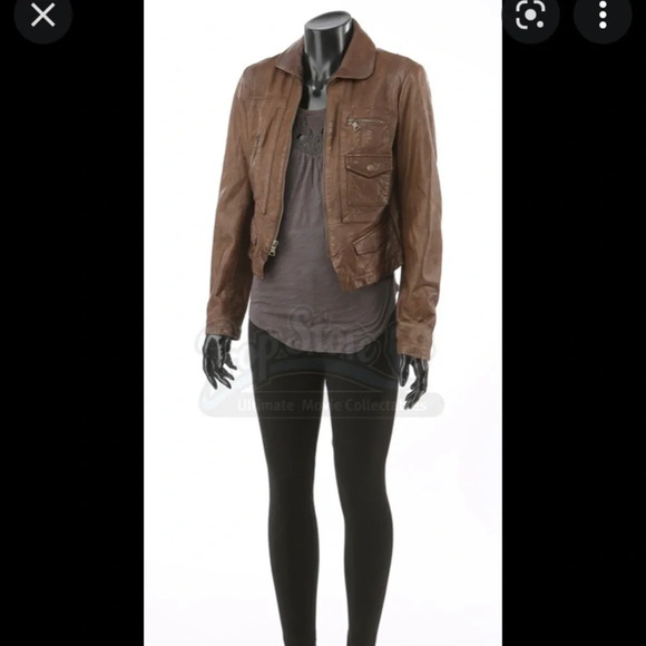 ASO Alice Cullen Twilight Breaking Dawn Anthropologie battle Top Small - Picture 3 of 8